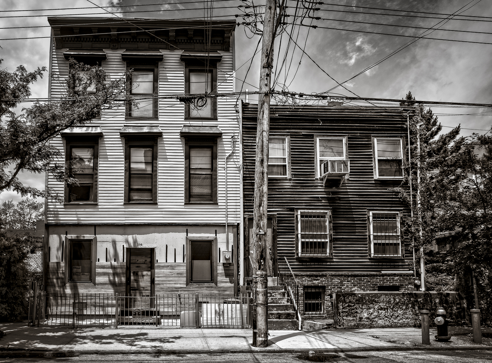 richards street, nos. 204, 206 : (re)collecting brooklyn : paula berg photography