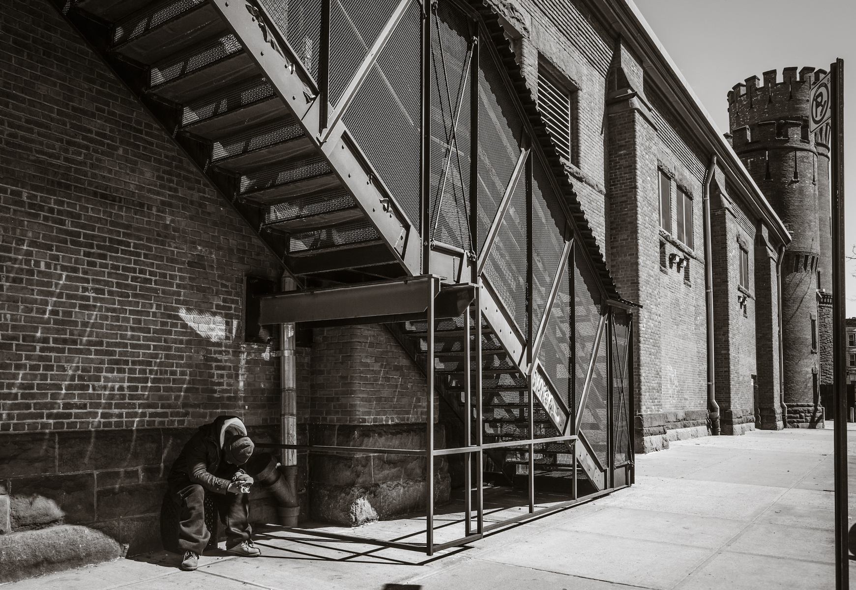 bedford avenue, no. 1522 : (re)collecting brooklyn : paula berg photography