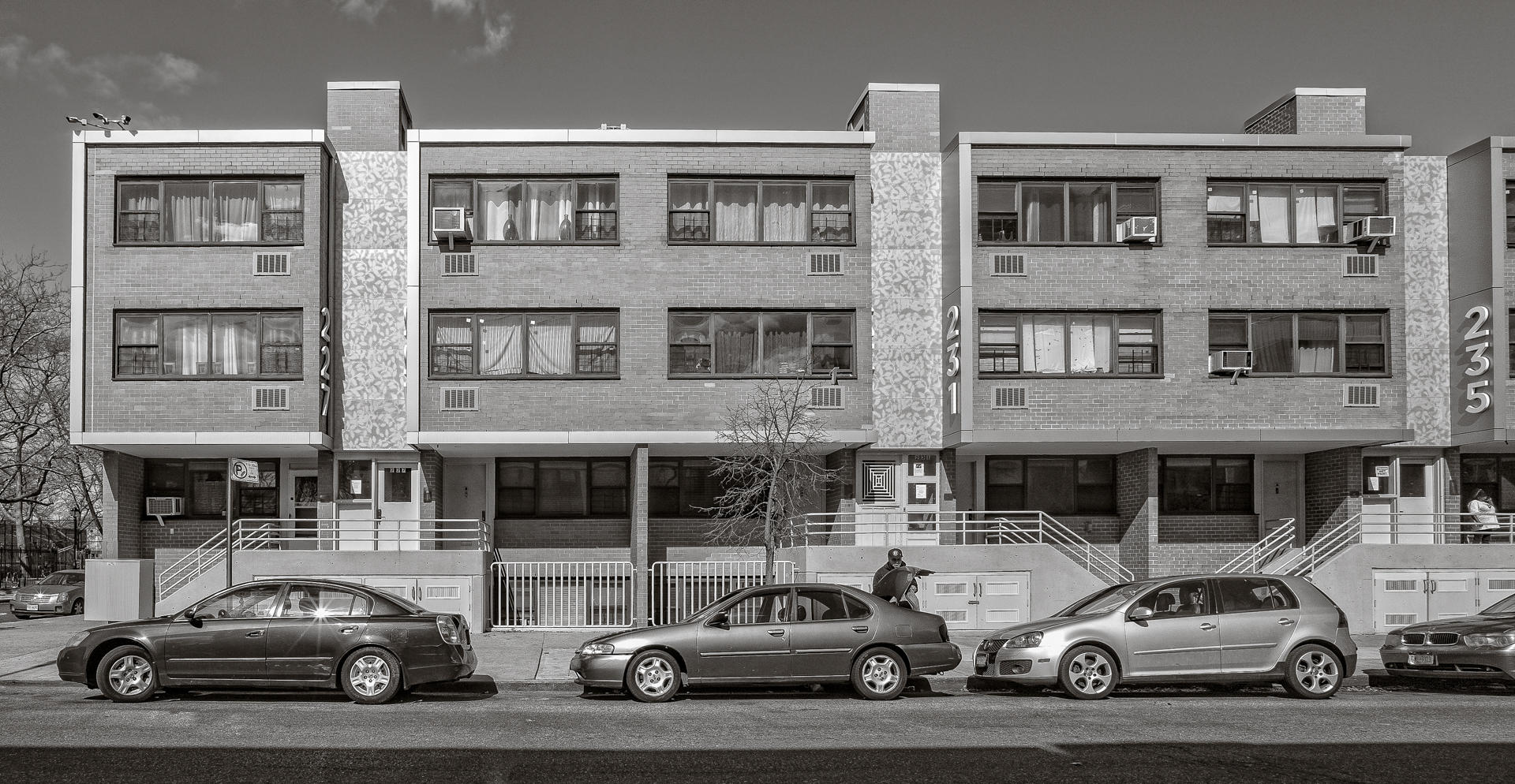dumont avenue, nos. 227, 231, 235 : (re)collecting brooklyn : paula berg photography